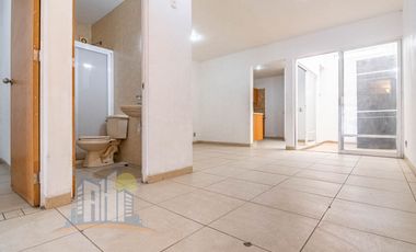 Casa en venta cerca de la Central Camionera Nueva Guadalajara y Carretera Libre a Zapotlanejo