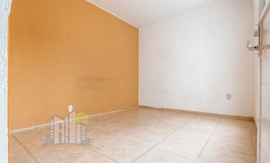 Casa en venta cerca de la Central Camionera Nueva Guadalajara y Carretera Libre a Zapotlanejo