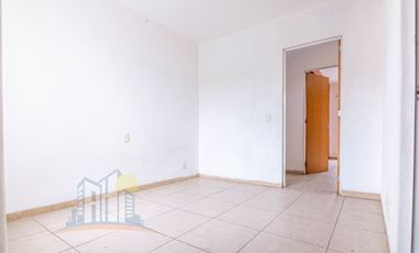 Casa en venta cerca de la Central Camionera Nueva Guadalajara y Carretera Libre a Zapotlanejo
