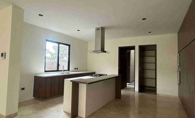 SE VENDE O SE RENTA CASA ALTOZANO MORELIA