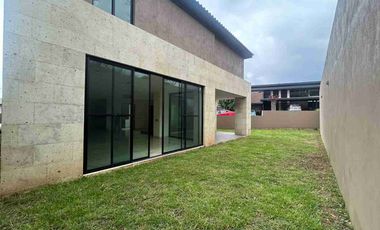 SE VENDE O SE RENTA CASA ALTOZANO MORELIA