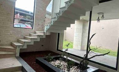 SE VENDE O SE RENTA CASA ALTOZANO MORELIA