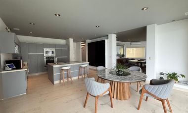 CASA EN VENTA EN FRACCIONAMIENTO LOMAS DE COCOYOC MORELOS