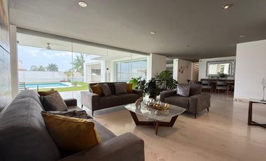 CASA EN VENTA EN FRACCIONAMIENTO LOMAS DE COCOYOC MORELOS