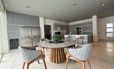 CASA EN VENTA EN FRACCIONAMIENTO LOMAS DE COCOYOC MORELOS