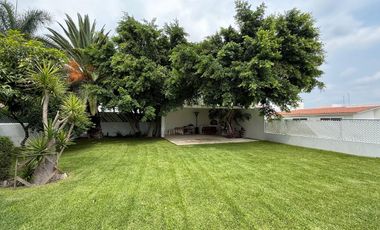 CASA EN VENTA EN FRACCIONAMIENTO LOMAS DE COCOYOC MORELOS