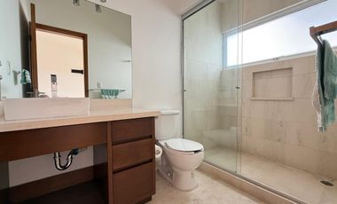 CASA EN VENTA EN FRACCIONAMIENTO LOMAS DE COCOYOC MORELOS