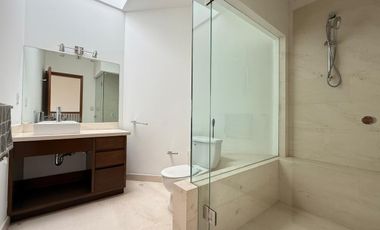 CASA EN VENTA EN FRACCIONAMIENTO LOMAS DE COCOYOC MORELOS