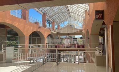 VENTA LOCAL COMERCIAL PLAZA REAL_PELUQUERIA_A PUERTA CERRADA