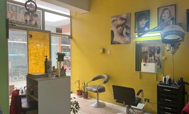 VENTA LOCAL COMERCIAL PLAZA REAL_PELUQUERIA_A PUERTA CERRADA