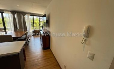 Altos de Juriquilla - RENTA. Departamento amueblado en planta baja, 3 recámaras