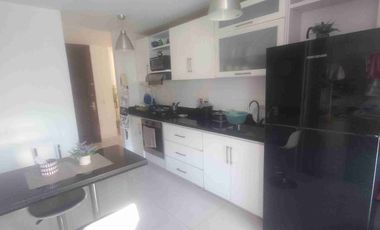 VENDO APARTAMENTO EN UN PRIMER PISO EN TORRES DE SAN JUAN.