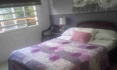 VENDO APARTAMENTO EN UN PRIMER PISO EN TORRES DE SAN JUAN.