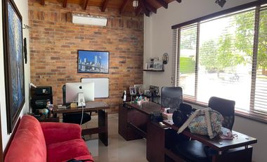 VENDO CASA CAMPESTRE CONJUNTO HACIENDA TRINITARIOS EN RUITOQUE BAJO EN FLORIDABLANCA