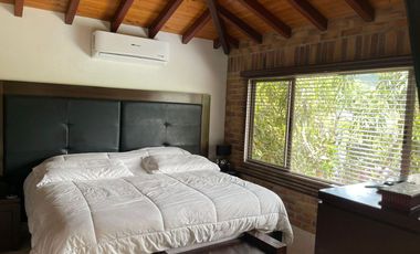 VENDO CASA CAMPESTRE CONJUNTO HACIENDA TRINITARIOS EN RUITOQUE BAJO EN FLORIDABLANCA