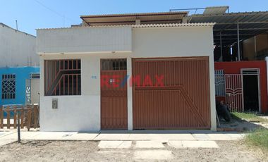 Casa En Urb Villas Del Sol - Alquiler//ID:1141916
