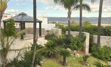 Hermosa Casa En Venta En Villas Del Campestre - Zona exclusiva Y Tranquila