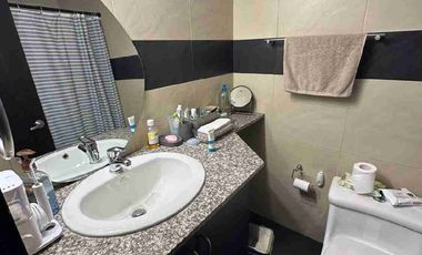 ARRIENDO DPTO EN LOMAS DE MONTESERRIN  VACIO