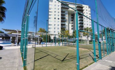 RENTA DEPARTAMENTO AMUEBLADO CON AMPLIA TERRAZA EN HABITAREA TOWERS JURIQUILLA SANTA FE