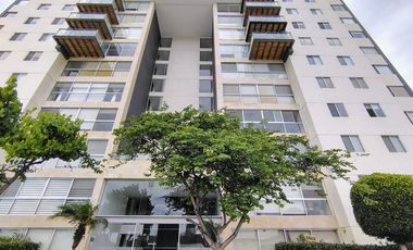 RENTA DEPARTAMENTO AMUEBLADO CON AMPLIA TERRAZA EN HABITAREA TOWERS JURIQUILLA SANTA FE