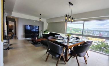 RENTA DEPARTAMENTO AMUEBLADO CON AMPLIA TERRAZA EN HABITAREA TOWERS JURIQUILLA SANTA FE