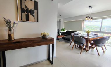 RENTA DEPARTAMENTO AMUEBLADO CON AMPLIA TERRAZA EN HABITAREA TOWERS JURIQUILLA SANTA FE