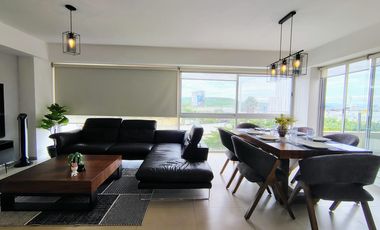 RENTA DEPARTAMENTO AMUEBLADO CON AMPLIA TERRAZA EN HABITAREA TOWERS JURIQUILLA SANTA FE
