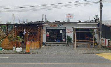 SE VENDE 2 LOCALES COMERCIALES + CHOZA DE BAMBO,  LA CONCORDIA - SANTO DOMINGO - ECUADOR