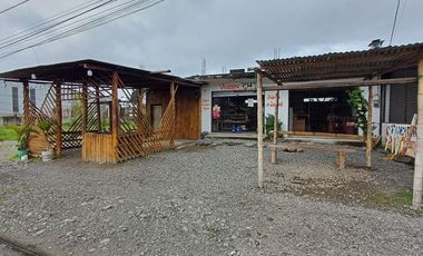 SE VENDE 2 LOCALES COMERCIALES + CHOZA DE BAMBO,  LA CONCORDIA - SANTO DOMINGO - ECUADOR