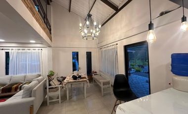 HERMOSA QUINTA EN VENTA EN SECTOR DE LENTAG, YUNGUILLA