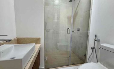 RIVERSIDE-SAMBORONDÓN, Alquilo Departamento sin amoblar ESTRENO, 3 dorm $1400.