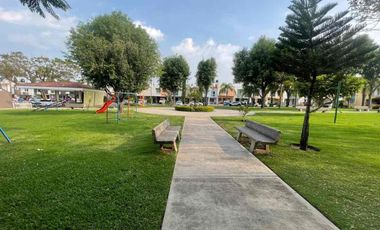 CASA EN VENTA EN VALDEPEÑAS