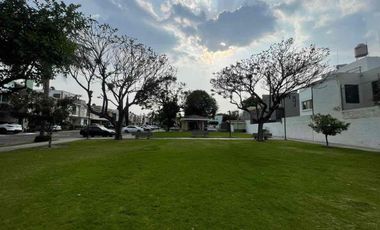 CASA EN VENTA EN VALDEPEÑAS