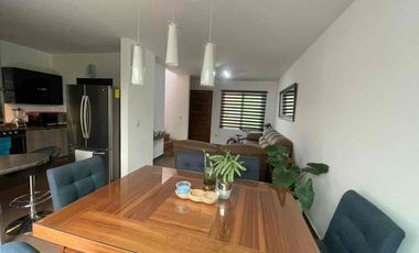 CASA EN VENTA EN VALDEPEÑAS