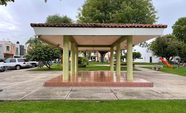 CASA EN VENTA EN VALDEPEÑAS