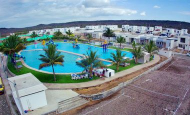 Venta Casa en Punta Blanca - Urbanización cerrada - Mar - Piscina - Playa - Costa - C359