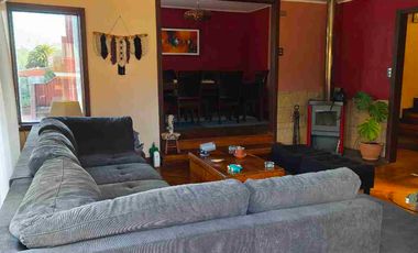 HERMOS Y AMPLIA CASA EN VENTA