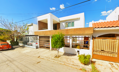 CASA EN VENTA EN FUENTES DEL SUR TORREON!!!!!