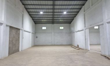 ALQUILER DE GALPONES VÍA A LA PRIMAVERA MACHALA