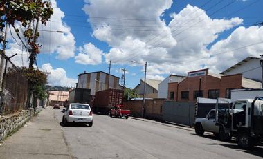 EN ARRIENDO BODEGA GRANDE EN EL PARQUE INDUSTRIAL - CUENCA