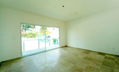 CASA EN VENTA EN FRACCIONAMIENTO LOMAS DE COCOYOC, MORELOS