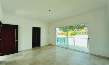 CASA EN VENTA EN FRACCIONAMIENTO LOMAS DE COCOYOC, MORELOS