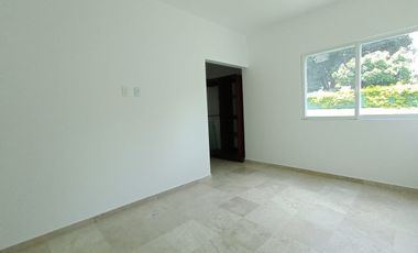 CASA EN VENTA EN FRACCIONAMIENTO LOMAS DE COCOYOC, MORELOS