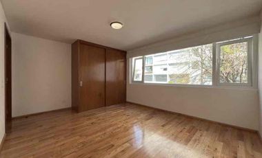 VENTA CASA USO DE SUELO PARA HABITACION Y OFICINAS LOMAS DE CHAPULTEPEC