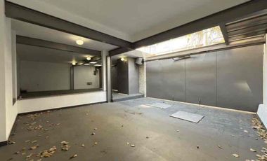 VENTA CASA USO DE SUELO PARA HABITACION Y OFICINAS LOMAS DE CHAPULTEPEC