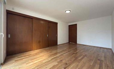 VENTA CASA USO DE SUELO PARA HABITACION Y OFICINAS LOMAS DE CHAPULTEPEC