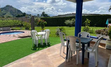 Se alquila hermosa casa finca, para  fines de semana o por mes capacidad hasta 20 personas