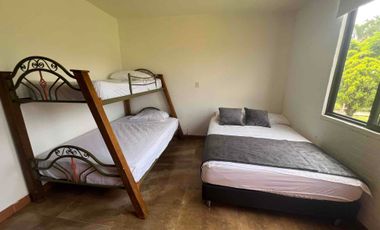Se alquila hermosa casa finca, para  fines de semana o por mes capacidad hasta 20 personas