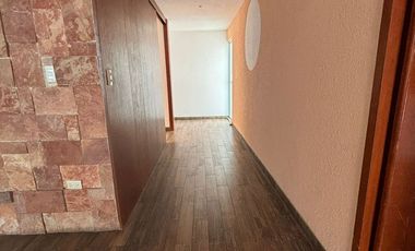RENTA CASA UNA PLANTA DE 1 RECÁMARA Y CUARTO DE SERVICIO EN FRACCIONAMIENTO RESIDENCIAL EN ZAVALETA