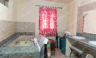 HERMOSA CASA TIPO COLONIAL EN VENTA CDLA LA FRAGATA